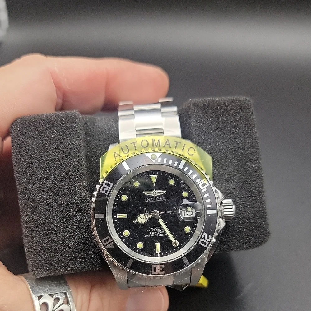 NWT Invicta 89260D Silver and Black Stainless Steel Mens Automatic Dive Watch